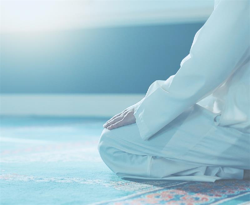 إشراك أفراد المجتمع في القيام بتجديد السجاد في المساجد2